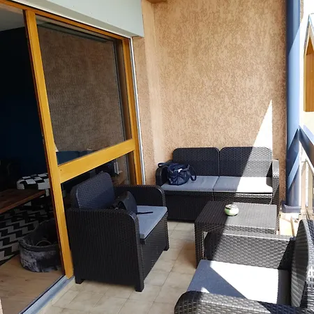 Apartman Le Du Rosay